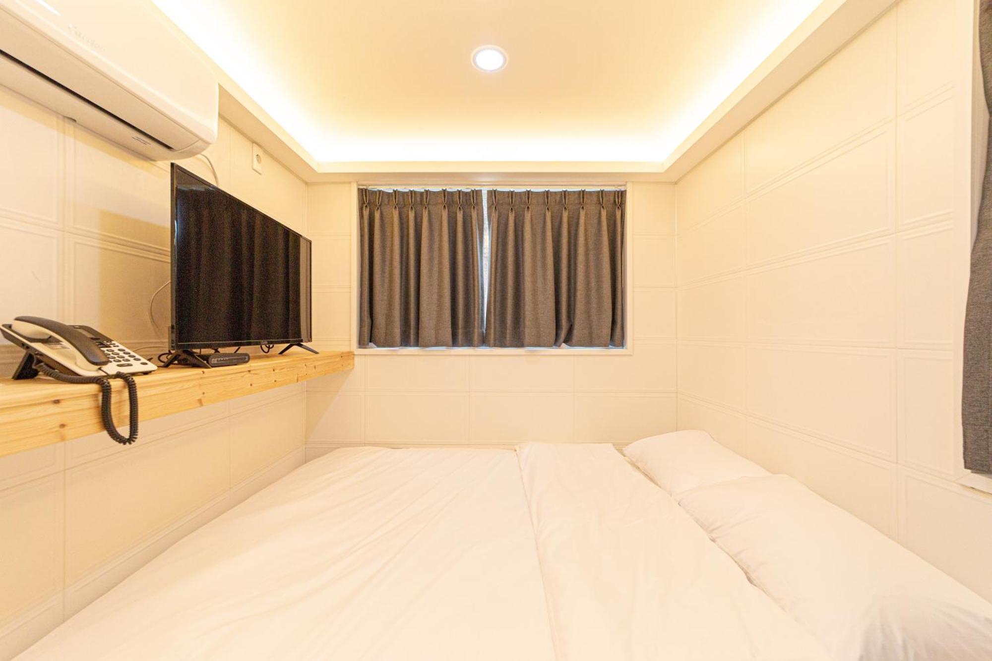 Chuncheon Weolsongli Camp Hotel Room photo